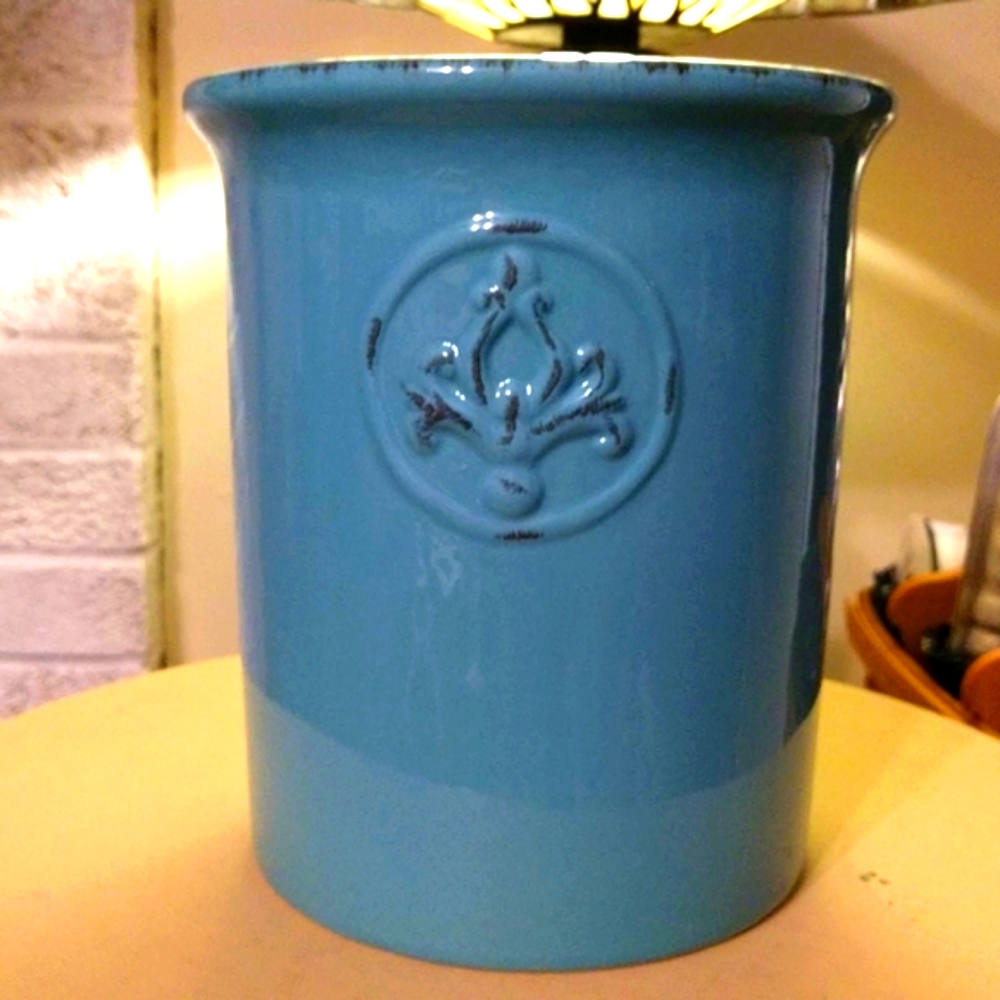 NEW turquoise utensil container/vase